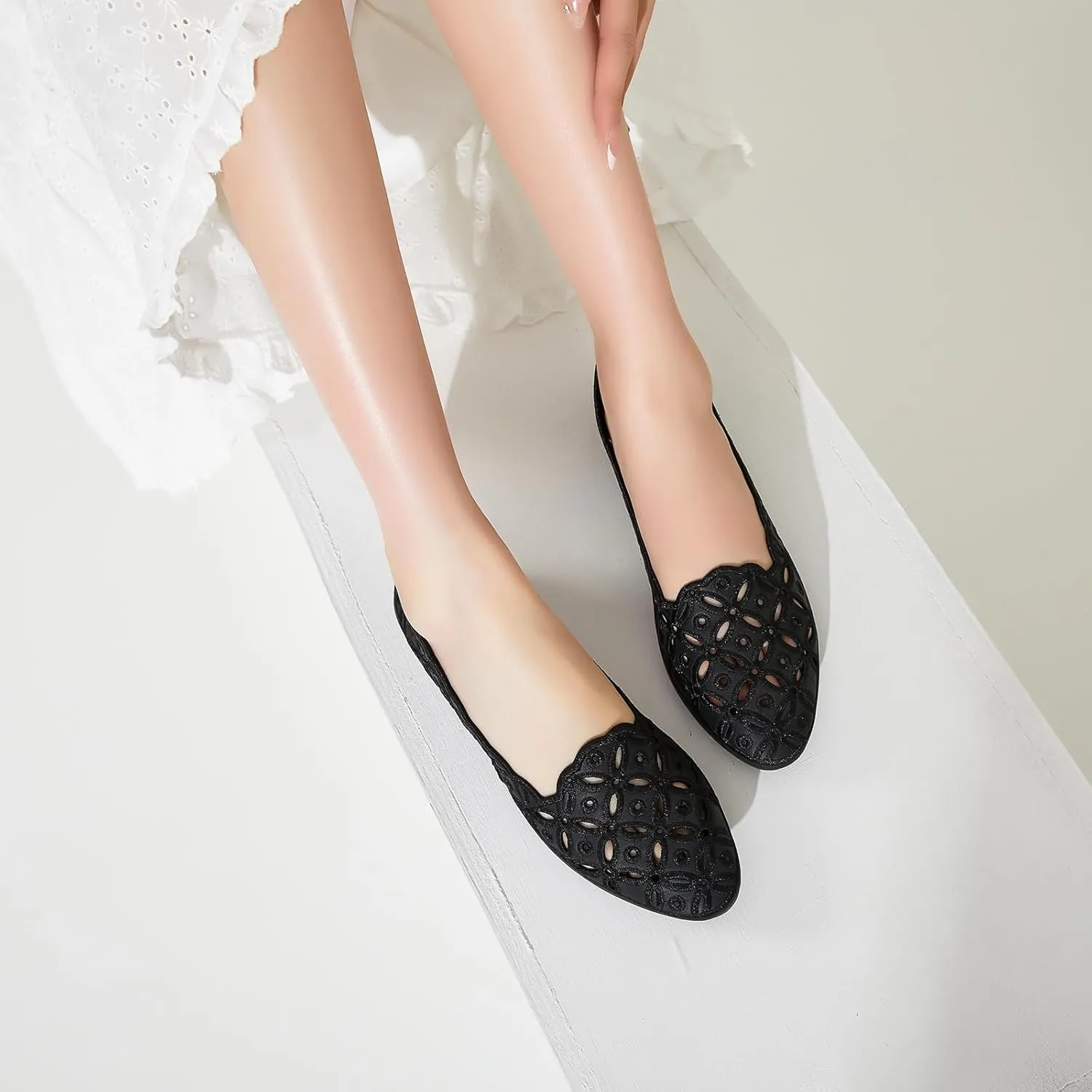 BABUDOG Womens Flats,Black and White Dress Flats with Flower Eyelets,Breathable Ballet Flats