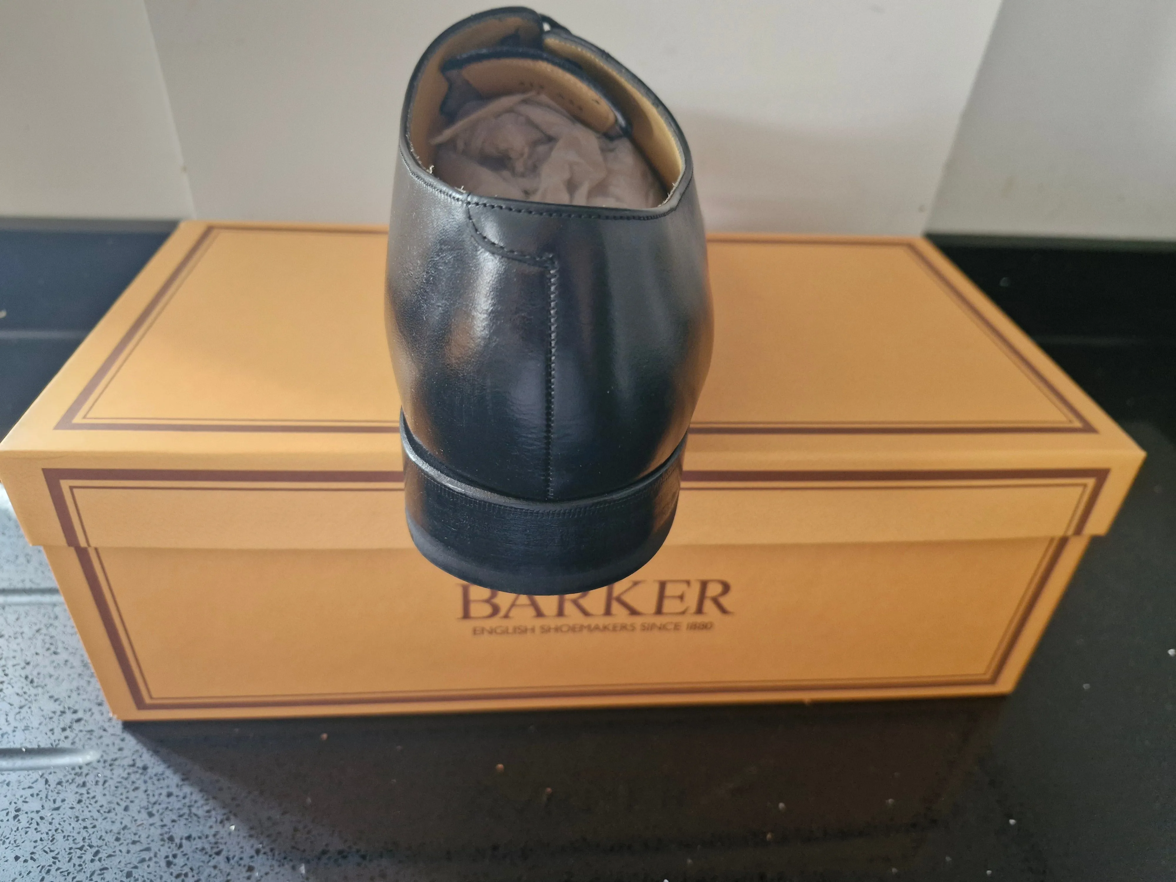 Barker - Luton - Calf Leather Oxford Shoe