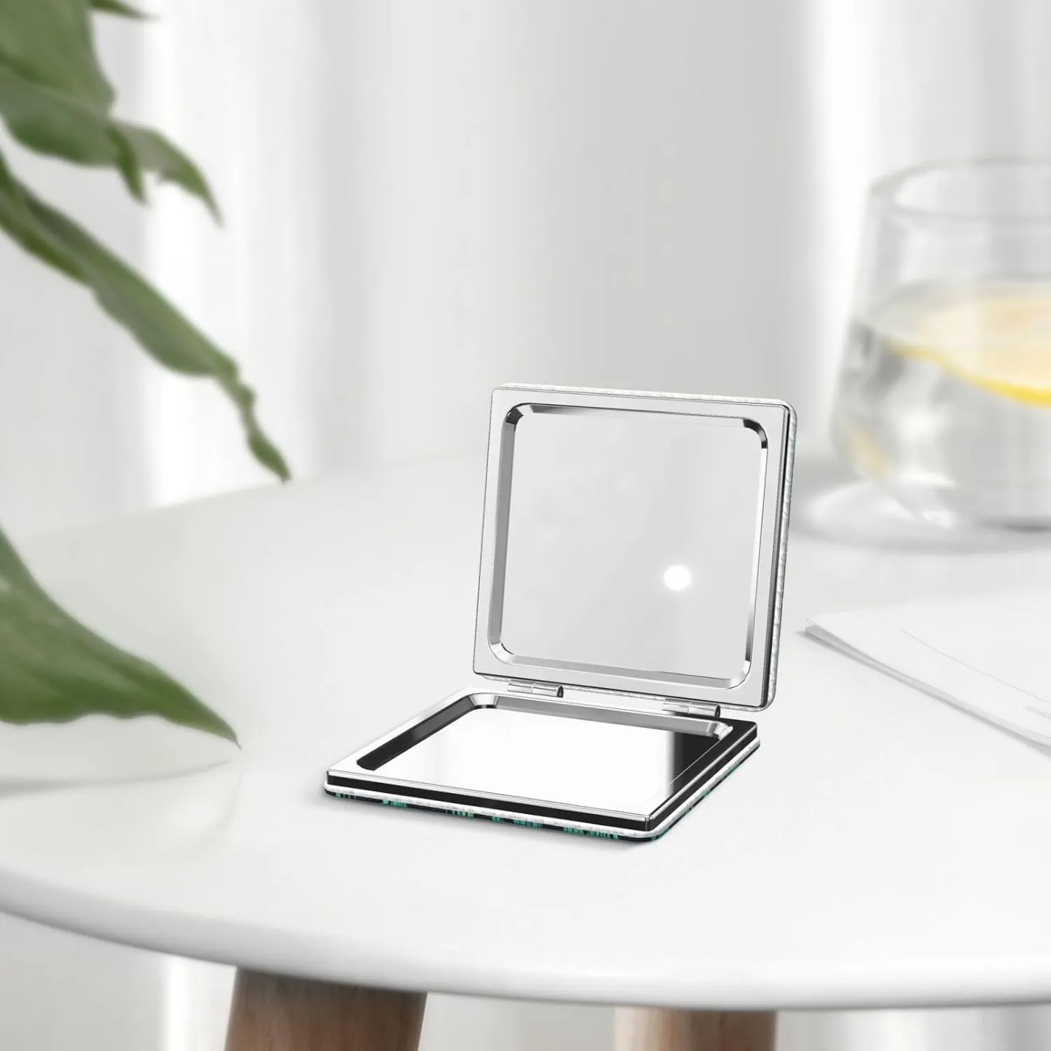 Blue Pineapple Portable Pocket Cosmetic Mirror-Compact and Light, It is A Necessary Thing to Go Out for Beauty and Makeup