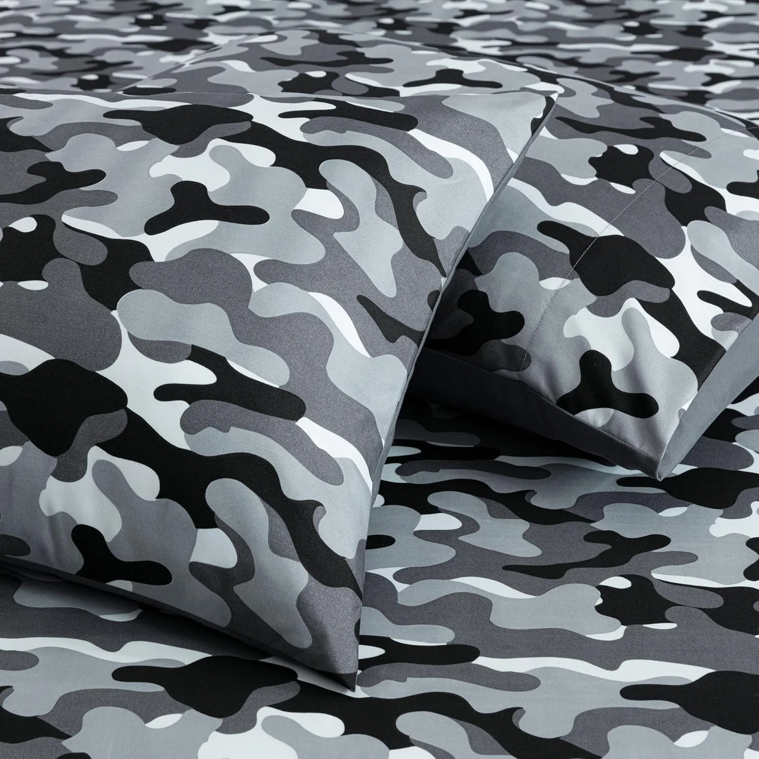 Chezmoi Collection Military Camo 4-Piece Sheet Set - Camouflage Black Gray Printed Microfiber Soft Breathable Deep Pocket Sheets and Pillowcases Set, Queen Size