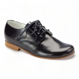 Classic Kids’ Navy Oxford Shoes for Weddings and Family Events