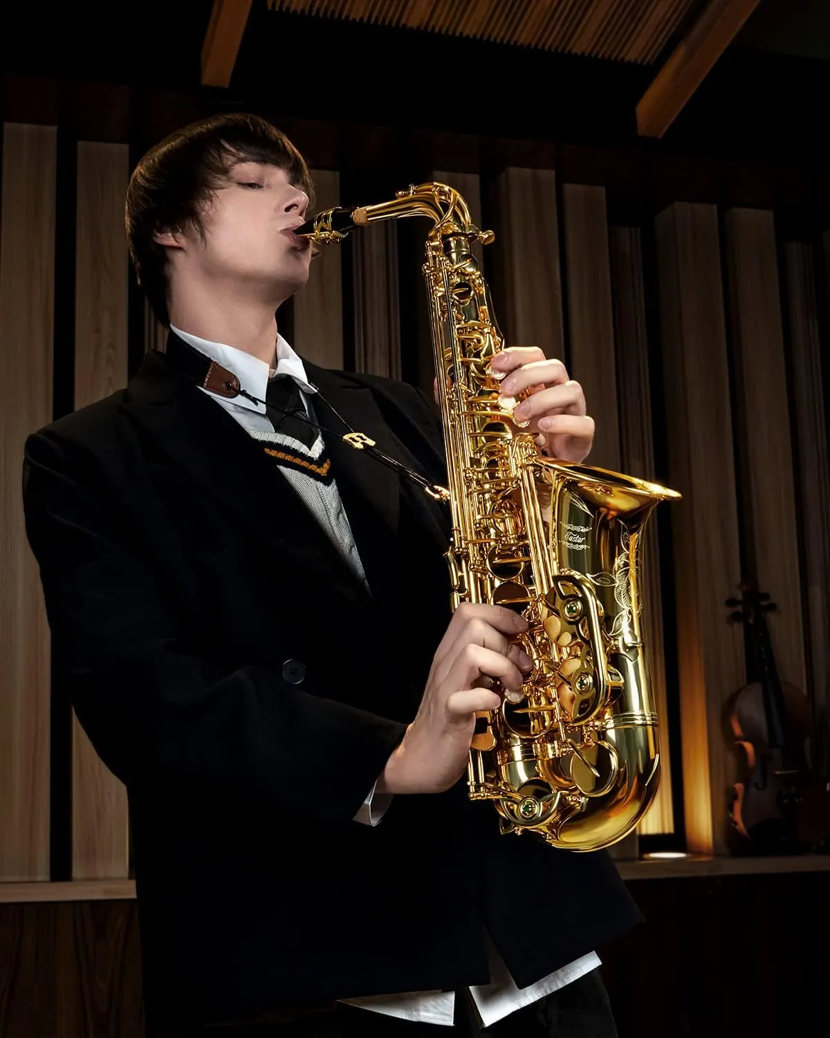 Eastar EAX-21, Alto Saxophone, E Flat Saxophone for Beginner Students Brass Sax Full Kit, Travel Bag, Foldable Stand, Cleanning Kit, Golden Lacquer