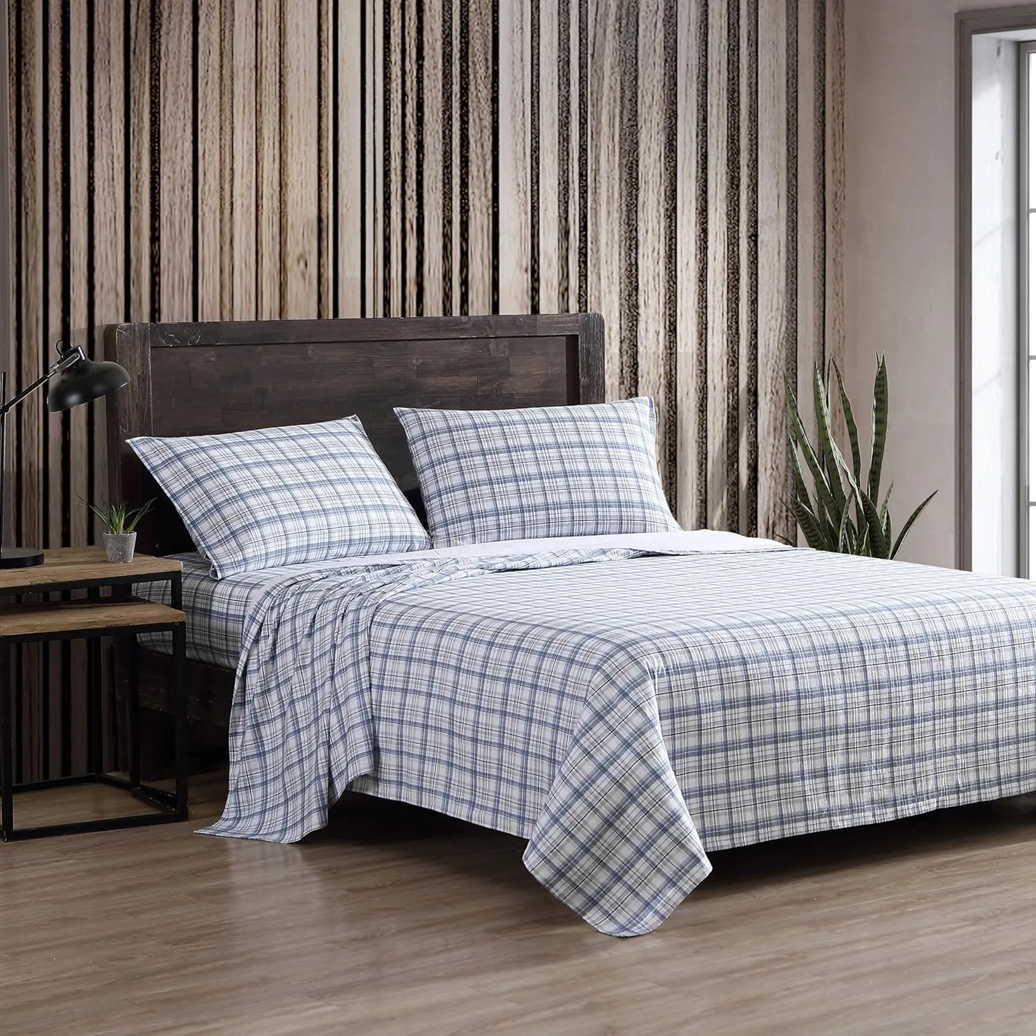 Eddie Bauer - Queen Sheet Set, Warm Breathable Cotton Flannel Bedding with Deep Pockets, Brushed for Extra Softness, Cozy Home Decor, Oeko-Tex Certified (Beacon Hill Ivory, Queen)