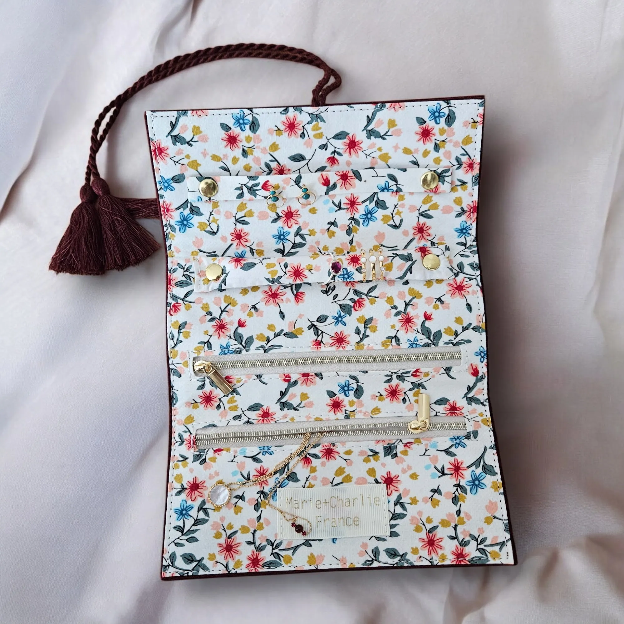 Flat Jewelry Bag