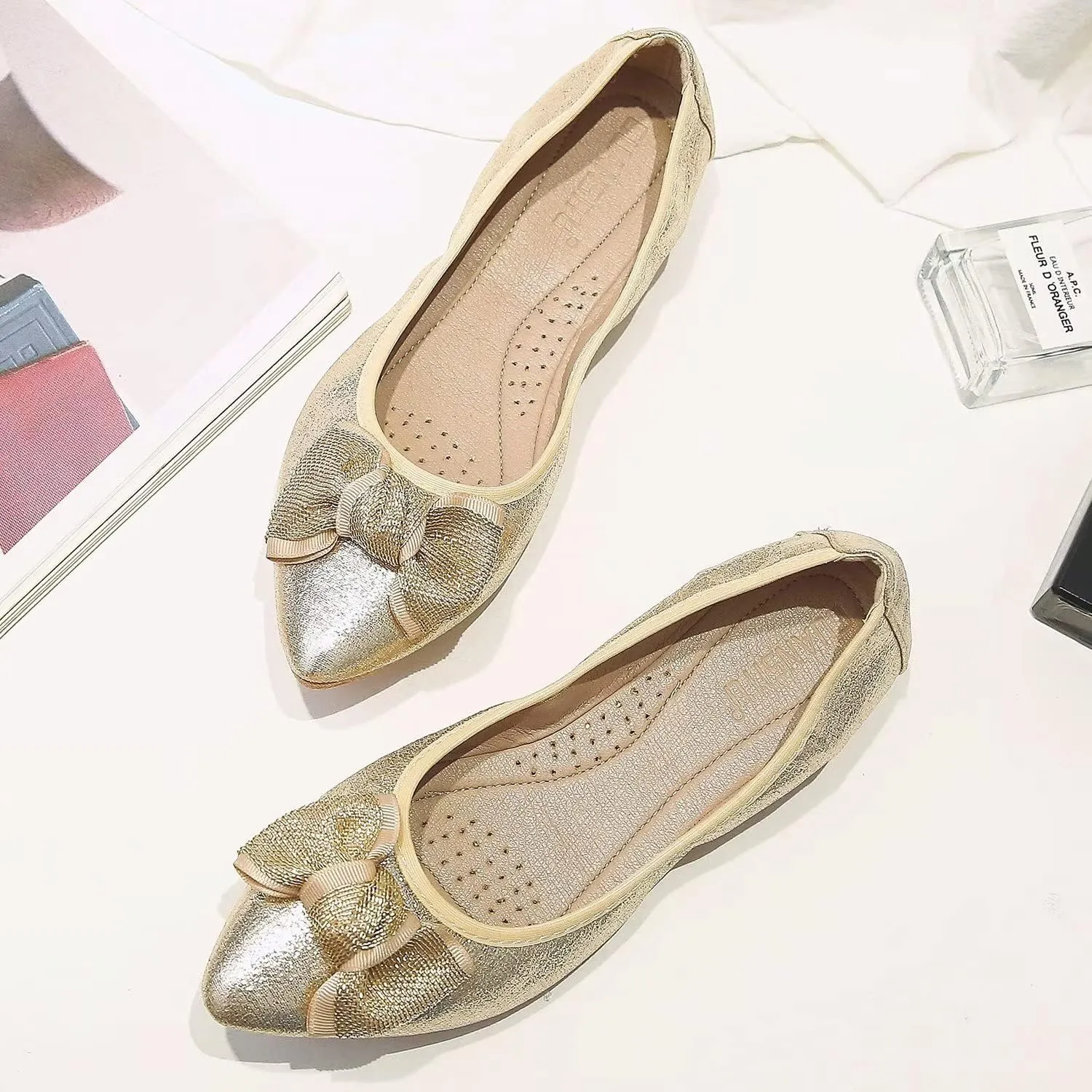 Hee grand Women Foldable Ballet Flats Bling Rhinestones Soft Leather Pointy Toe Flats Sparkle Wedding Dress Shoes Comfort Slip on Loafers Big Size