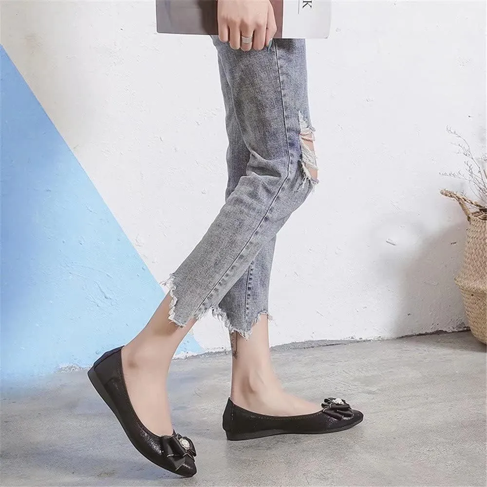 Hee grand Women Foldable Ballet Flats Bling Rhinestones Soft Leather Pointy Toe Flats Sparkle Wedding Dress Shoes Comfort Slip on Loafers Big Size