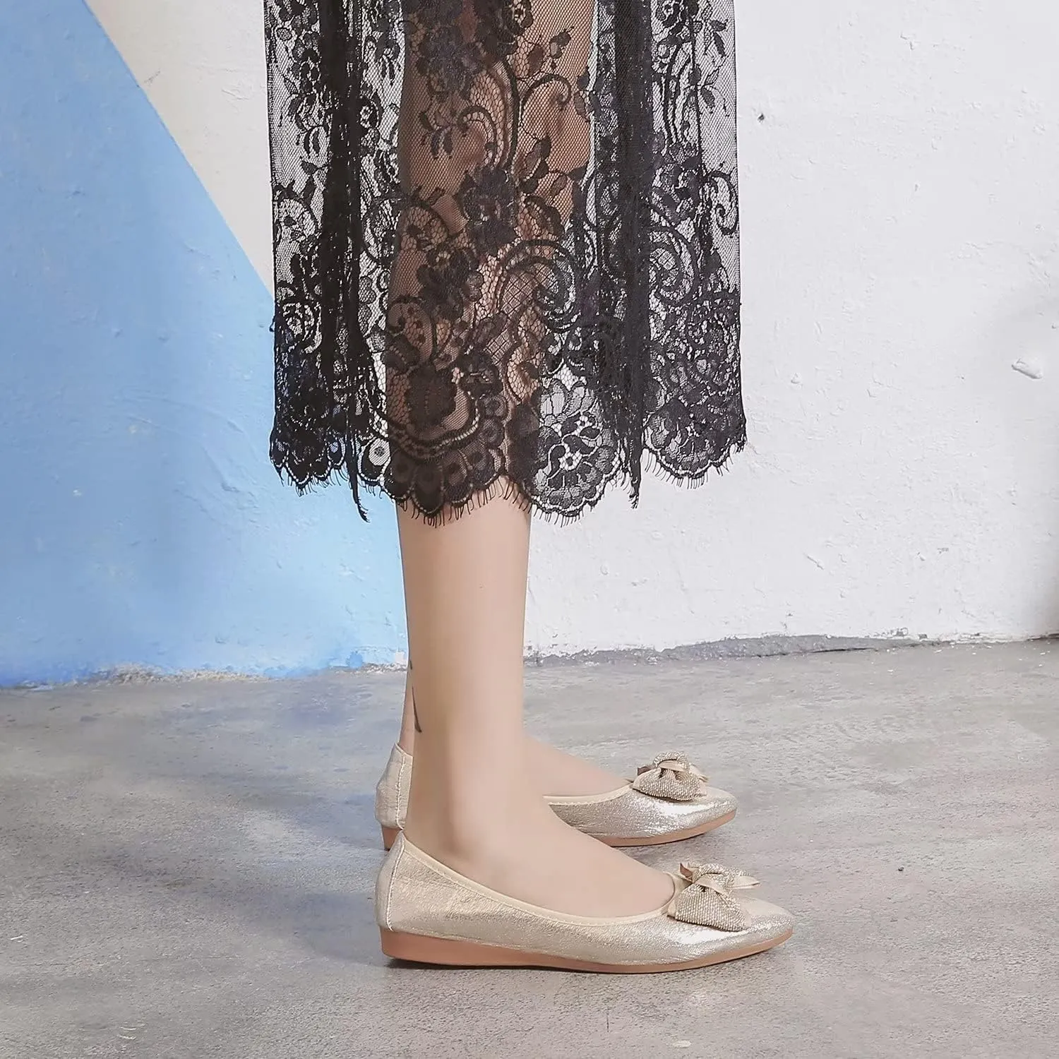 Hee grand Women Foldable Ballet Flats Bling Rhinestones Soft Leather Pointy Toe Flats Sparkle Wedding Dress Shoes Comfort Slip on Loafers Big Size