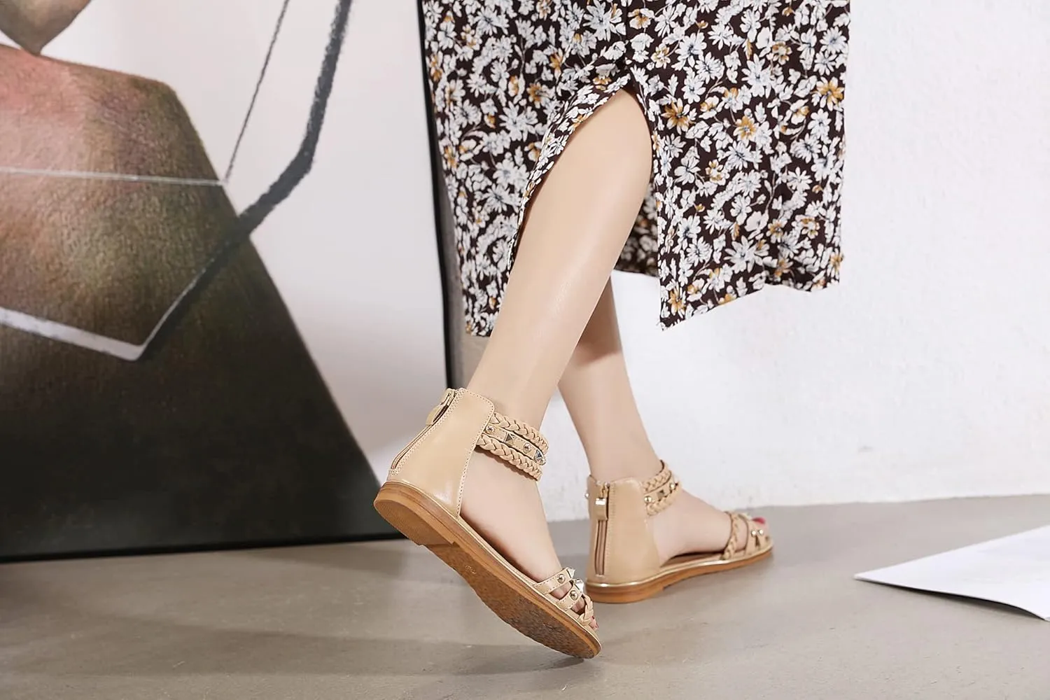 HNGHOU Women's Travel Flat Sandals Summer Casual Rhinestone Roman Flat Sandals Summer Shoes