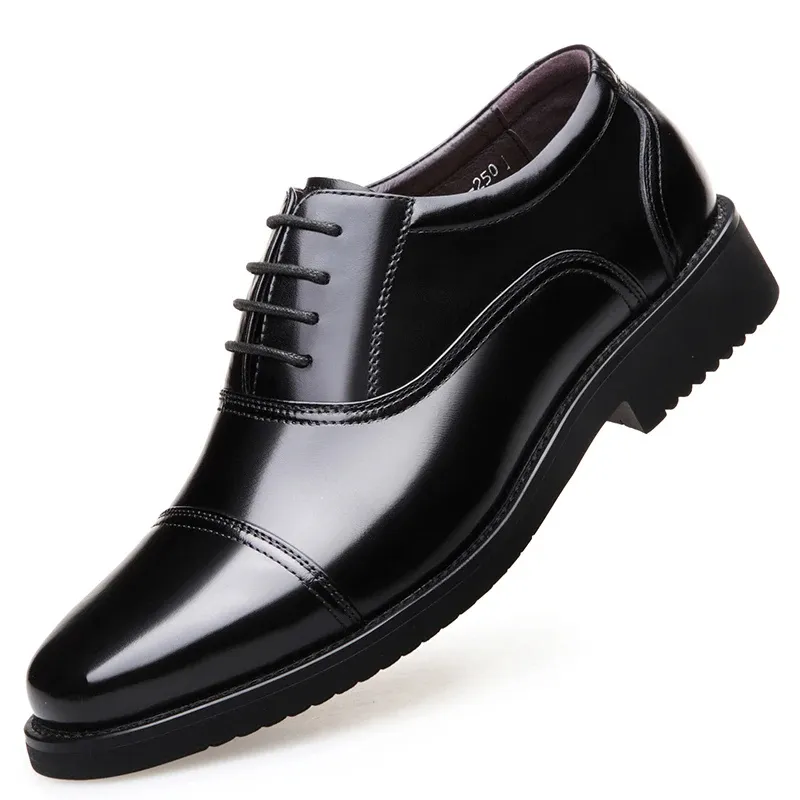 Men's Formal Patent Vegan Leather Oxford Shoes with Cap Toe Design | Eco-Friendly Materials for All Seasons