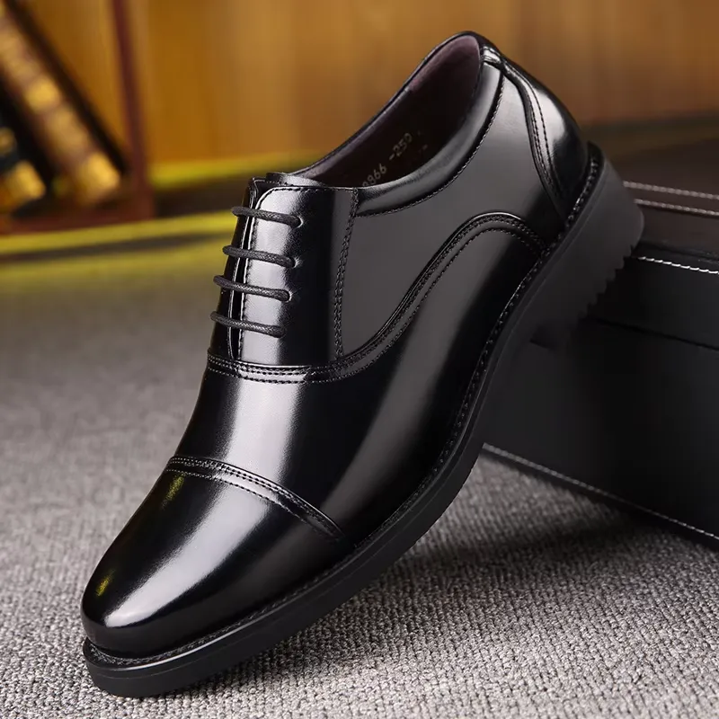 Men's Formal Patent Vegan Leather Oxford Shoes with Cap Toe Design | Eco-Friendly Materials for All Seasons