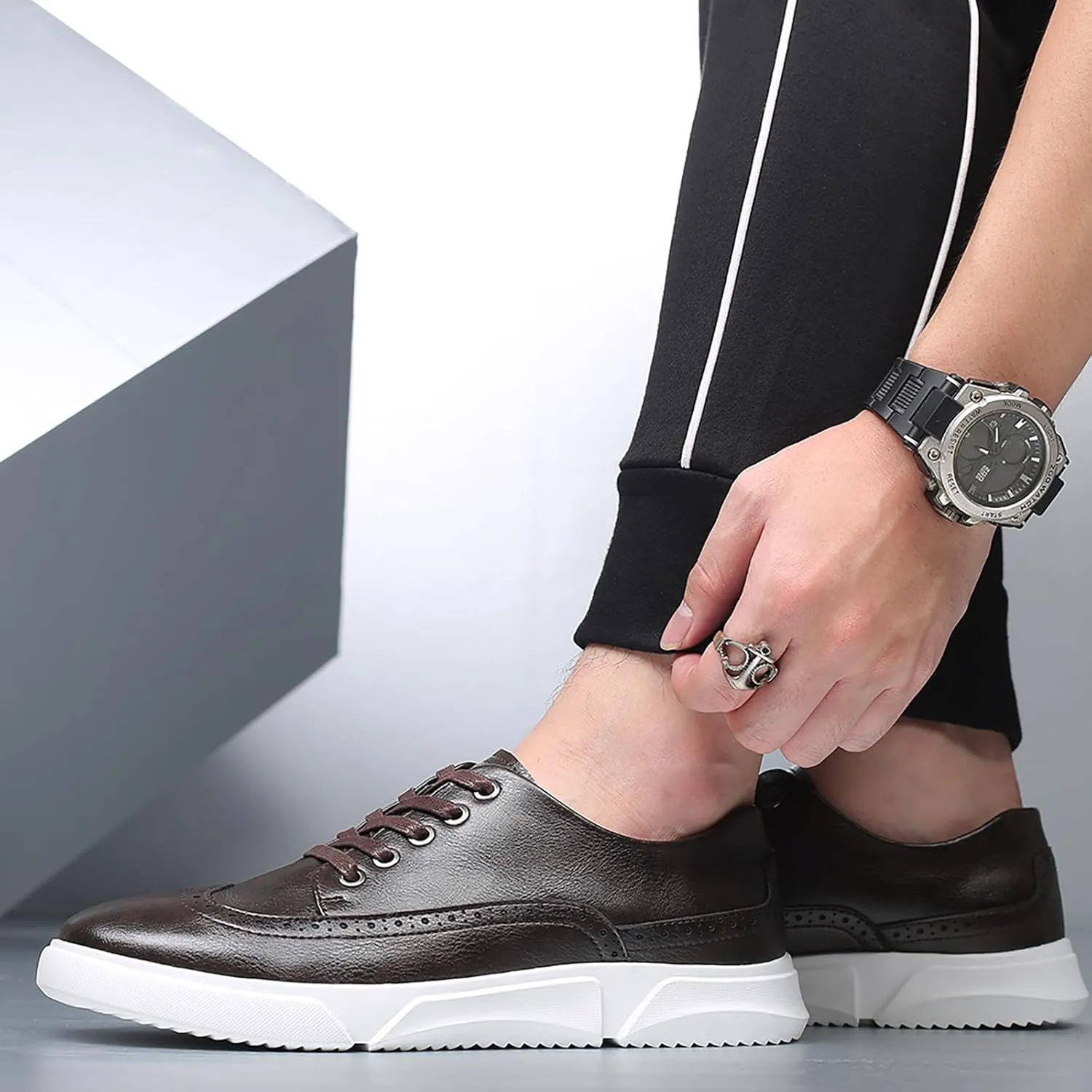 Men's Leather Brogue Wingtip Casual Oxford Shoes Fashion Non-Slip Round Head lace up Platform Dress Sneakers Casual Comfortable Office Work Shoes