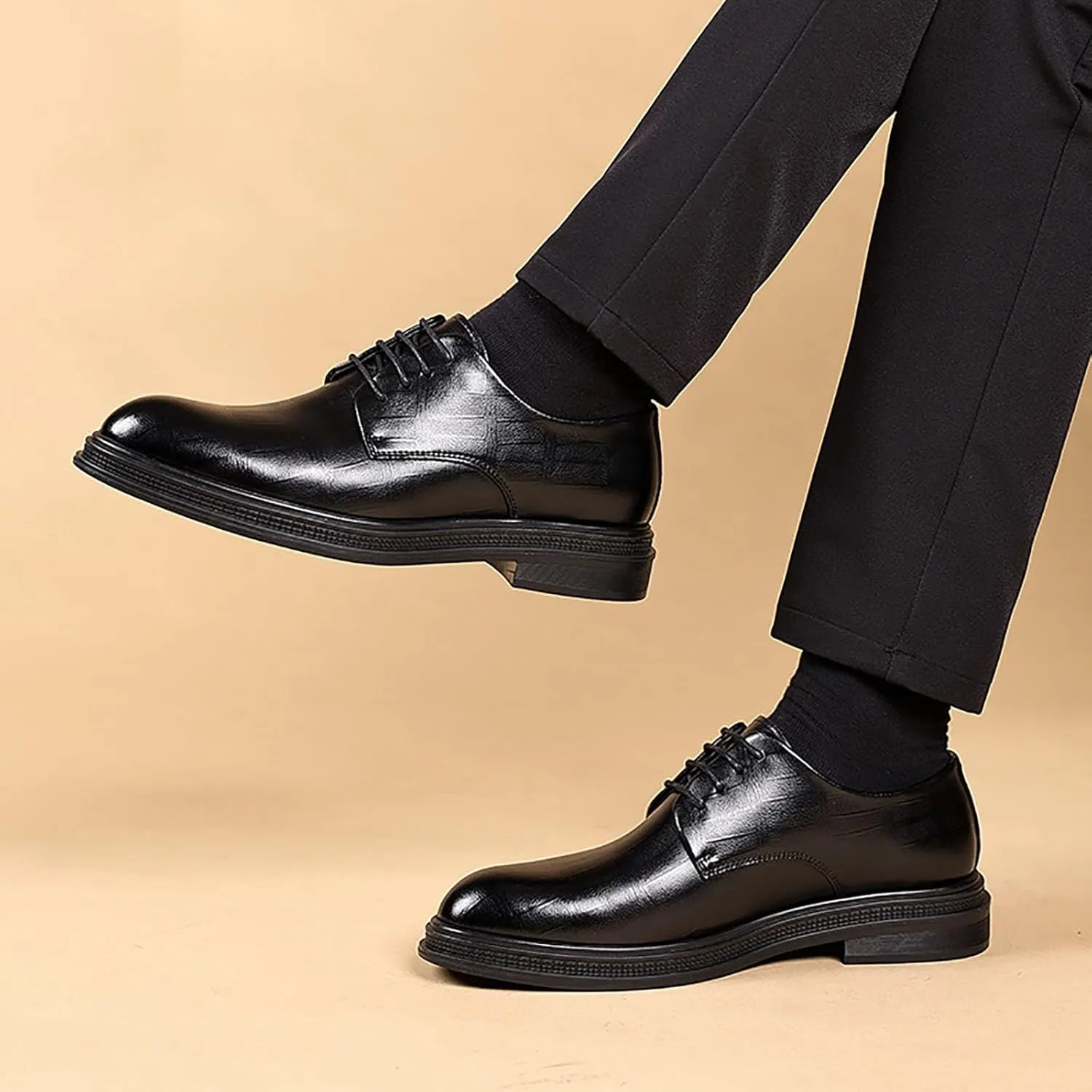 Men's Leather Shoes Lace Up Embossed Polished Toe， Vegan Leather Low Top Non-Slip Rubber Sole Non-Slip Block Heel Classic Shoes