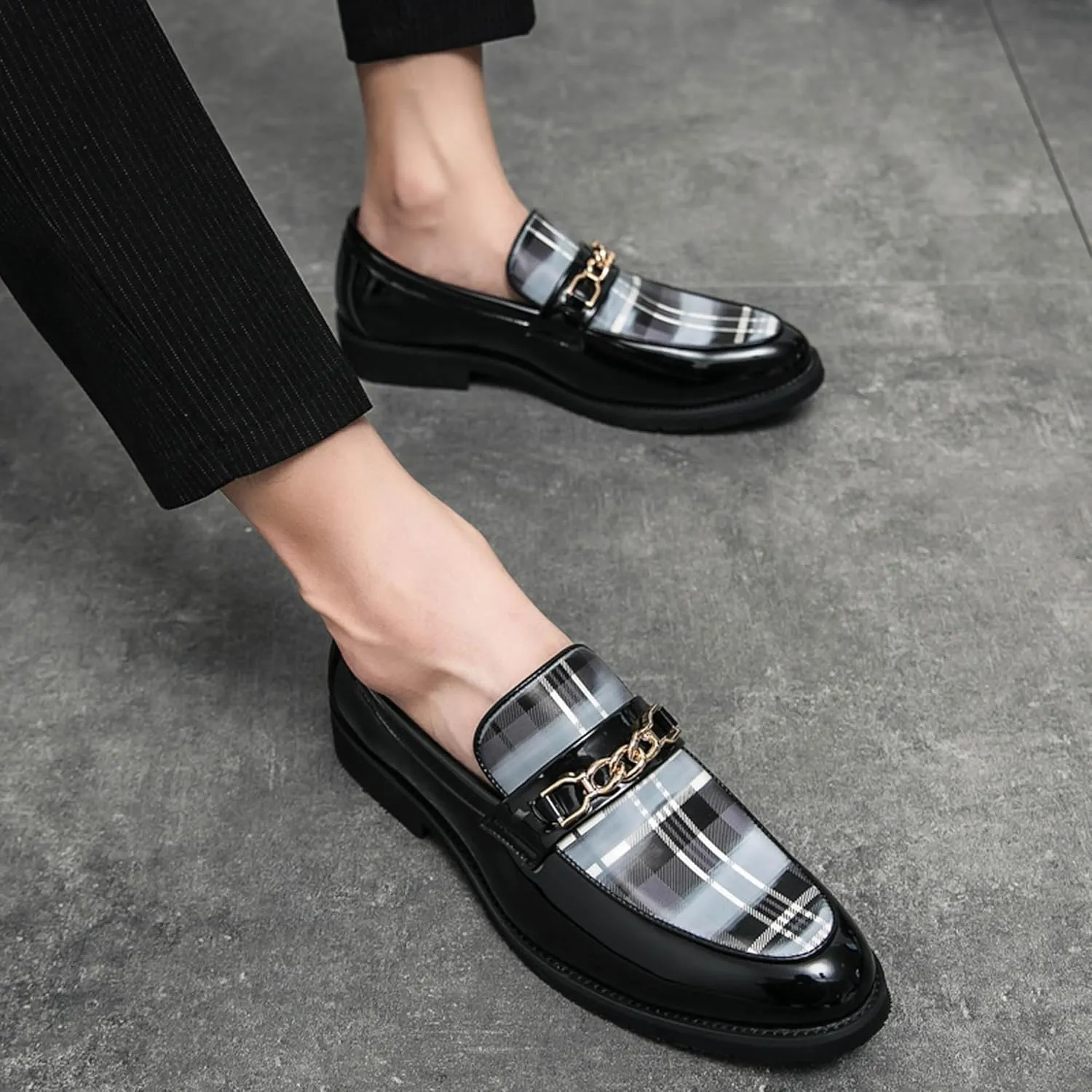 Men's Vintage Classic Leather Oxford Fashion Comfortable Dress Shoes Business Dress Shoes Derby Winged Tip Casual Walking Shoes