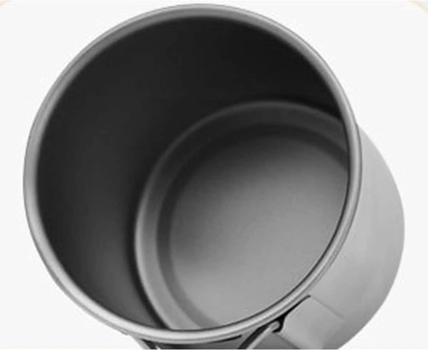 Outdoor Portable Titanium Alloy Coffee Cup Folding Handle Ultralight Water Cup(500ml)