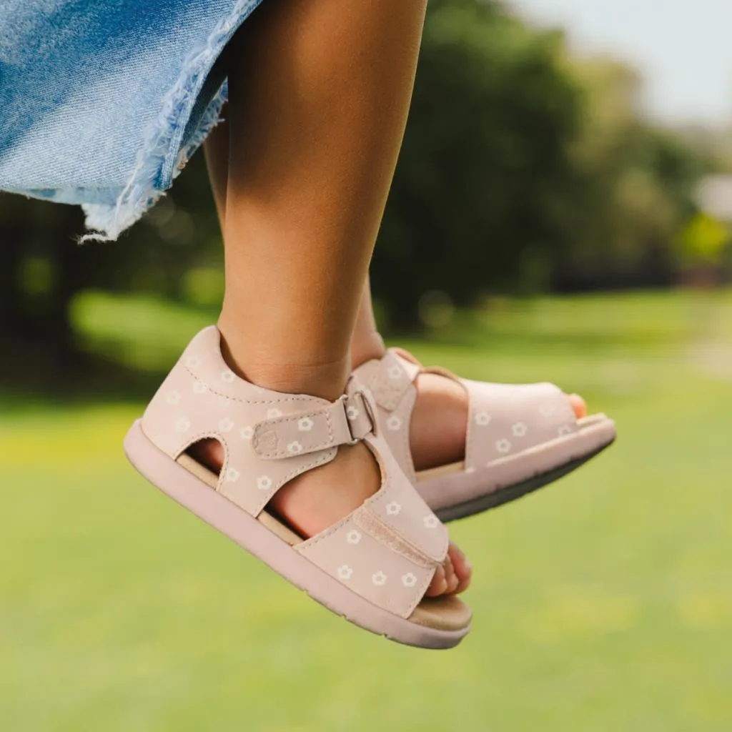 Pretty Brave First Walker Bailey Sandal (Mini Daisy)