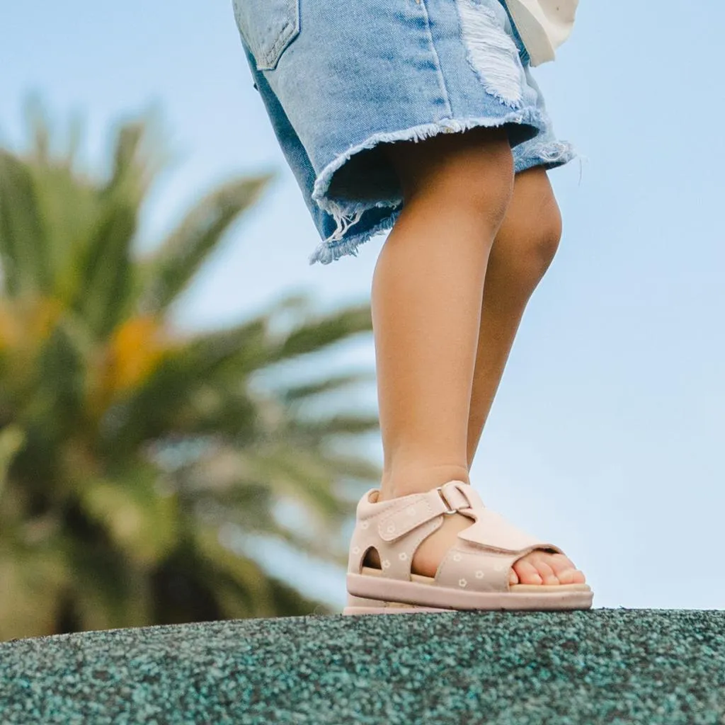 Pretty Brave First Walker Bailey Sandal (Mini Daisy)
