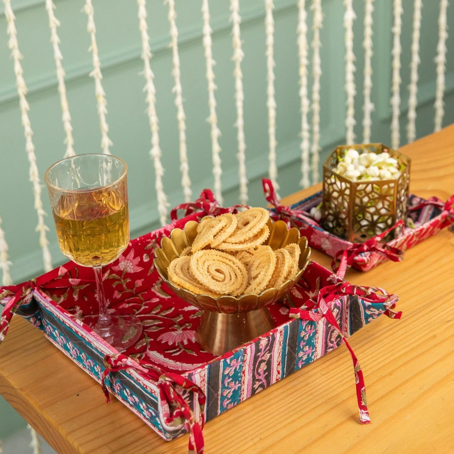 Red Floral Blockprinted Foldable Reversible Tray