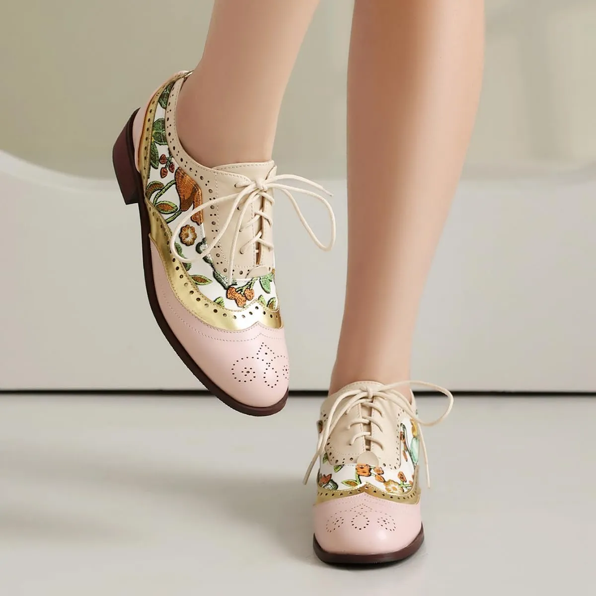 Women's Elegant Almond Toe Oxford Shoes with Floral Print Detailing Block Heel Lace-Up Casual​ Party Evening Dress Shoes for Women Ladies Girls