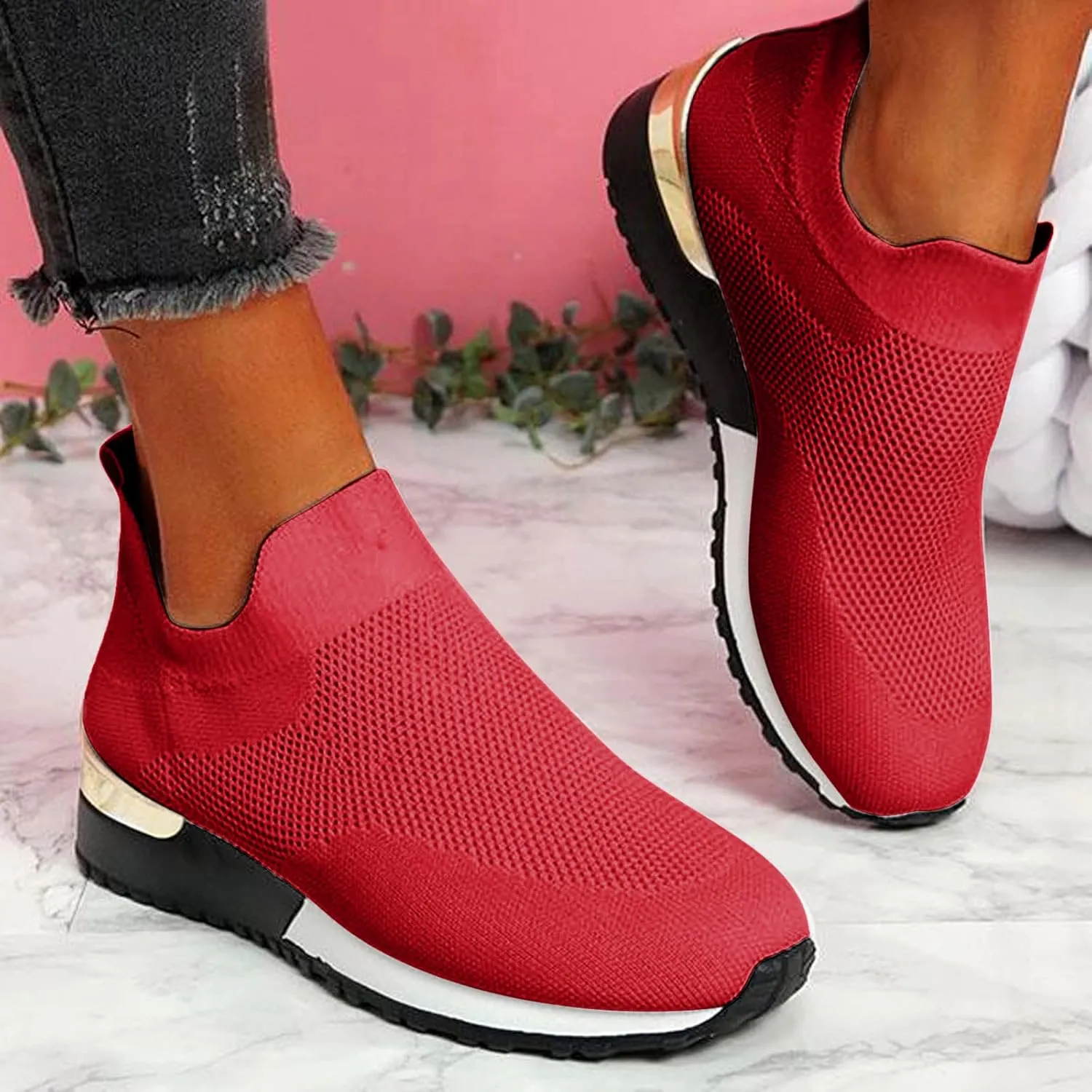 Women's Slip On Walking Shoes Running Comfortable Mens Casual Shoes Mesh Ladies Casual Shoes Black Platform Sneaker Slip On Tennis Shoe Cross Trainer Shoe