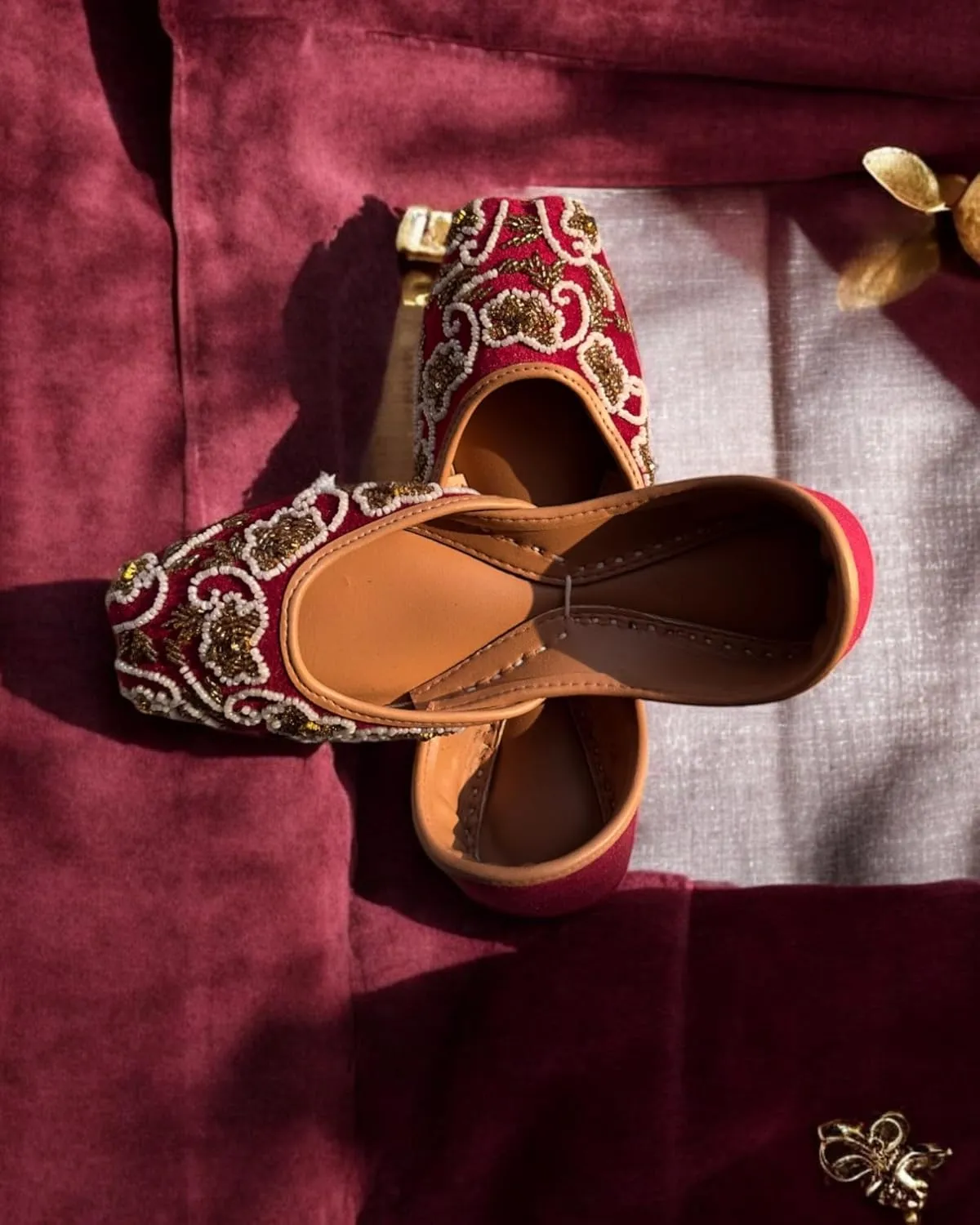 Women’s Traditional Handmade Jutti Khussa