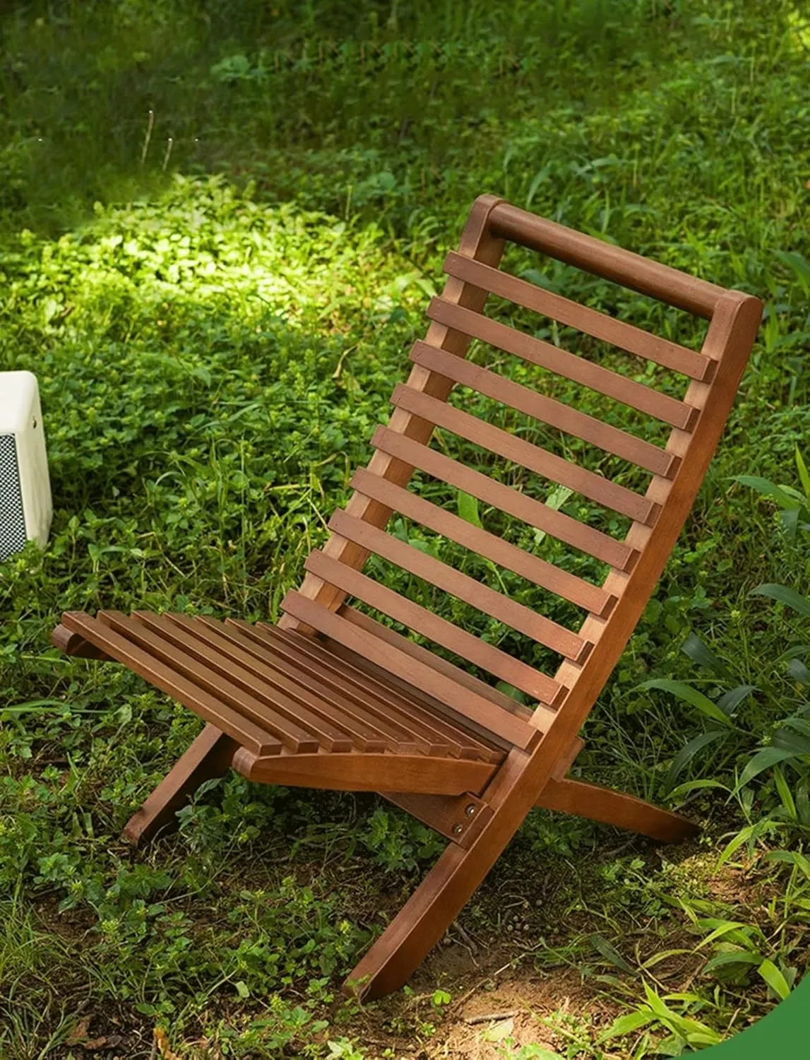 Wooden Courtyard Folding Chair, Portable And Lightweight Outdoor Dining Chair, With A Natural Appearance, Very Suitable For Backyard And Camping, No Assembly Required, Foldable And Space Saving, Ready